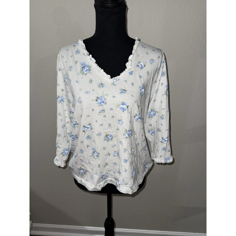 Carole Hochman Pajama Top Size M Blue Floral Roses Ruffle Neck V-Neck Sleepwear